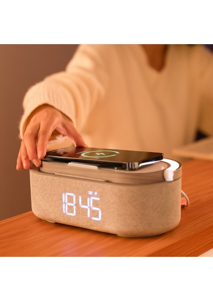 Keyif Taşınabilir Bluetooth Hoparlör Saat Wireless Şarj Cihazı