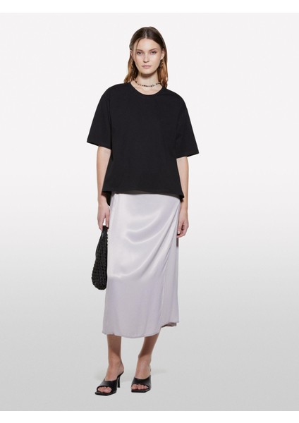 %100 Pamuk Arkası Bağcıklı Bisiklet Yaka Regular Fit T-Shirt Kadın Siyah T-Shirt - 325P3F1QL107K