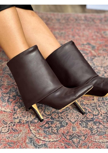 Aveny Ince Topuk Sivri Burun Katlama Detaylı Acı Kahve Kadın Bot