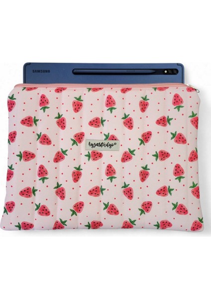 Çilekli Pembe iPad Tablet Çantası, 10-12 Inç Uyumlu modelleri