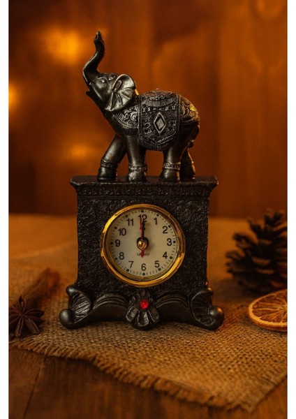 Fil Figürlü Zarif Masa Saati Bolluk Şans Simgesi Kırmızı Taş Detaylı Gri Renkli Fil Masa Saati 19 cm modelleri