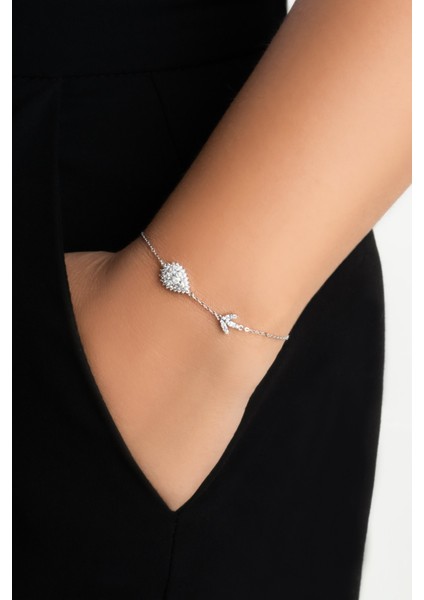 Zambak Işıltısı 18 Ayar Beyaz Altın Kaplama 19 cm Gümüş Bileklik fiyatları