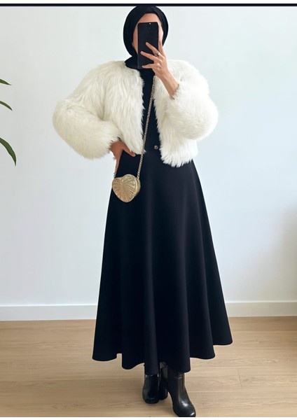 Kadın Puf Scuba Siyah Tesettür Kloş Etek modelleri