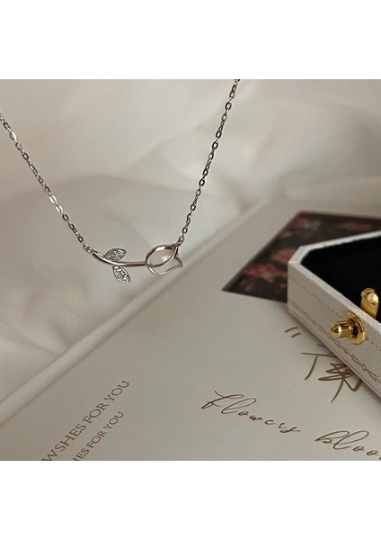 Yeni Perçin Metal Deri Yaka Crockpunk Aşk Kız Kültür Niş Kolye (Yurt Dışından)