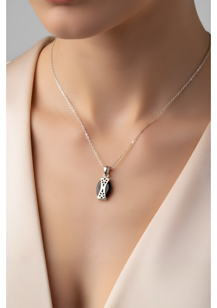 Oniks Taşlı 18 Ayar Beyaz Altın Kaplama 43 cm Gümüş Kolye fırsatları