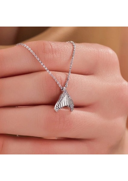 Kadın Kolye – Deniz Kızı Kuyruğu Figürlü, Kararmaz Antialerjik Gümüş Kaplama Çelik Tasarım fırsatları