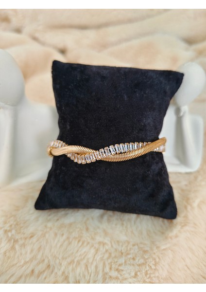 Zirkon Taşlı 2'li Burgu Bileklik fırsatları