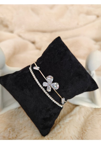 Zirkon Taşlı Çelik Kelebek Detaylı Ayarlanabilir Kelepçe