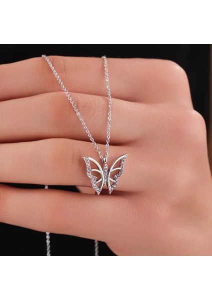 Kadın Kelebek Kolye – Gümüş Renk Zarif Çelik Tasarım, Kararmaz ve Antialerjik | Çelik Takı fiyatları
