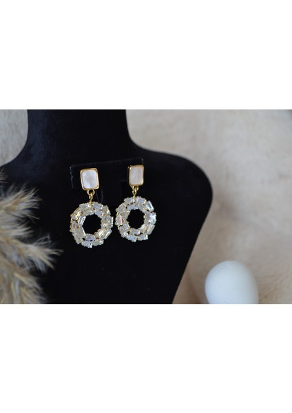 Halka Çelik Zirkon Taşlı Kadın Küpe