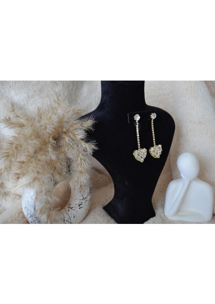 Zarif Zirkon Taşlı Uzun Kalp Küpe modelleri