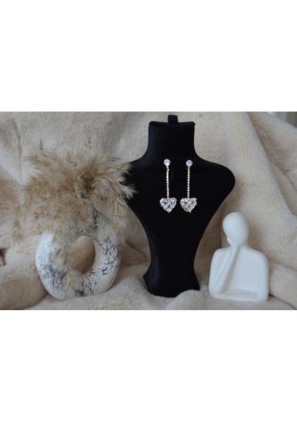 Zarif Zirkon Taşlı Uzun Kalp Küpe fırsatları