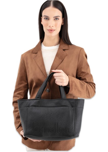 United Colors Of Benetton BNT_1635 20X27X13 Kol Sı Siyah Kadın Çanta