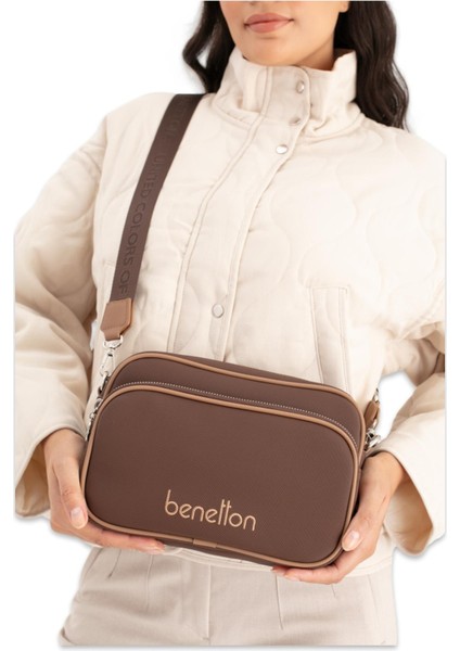 United Colors Of Benetton BNT_1653 17X22X7,5 Omuz Kahverengi Kadın Çanta