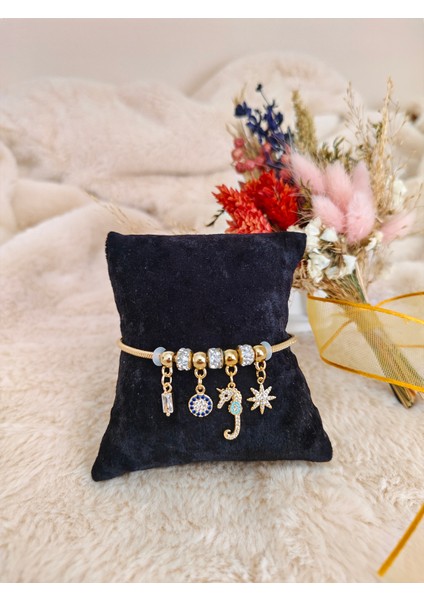 Charmlı Çelik Deniz Atı Detaylı Gold Bileklik fiyatları