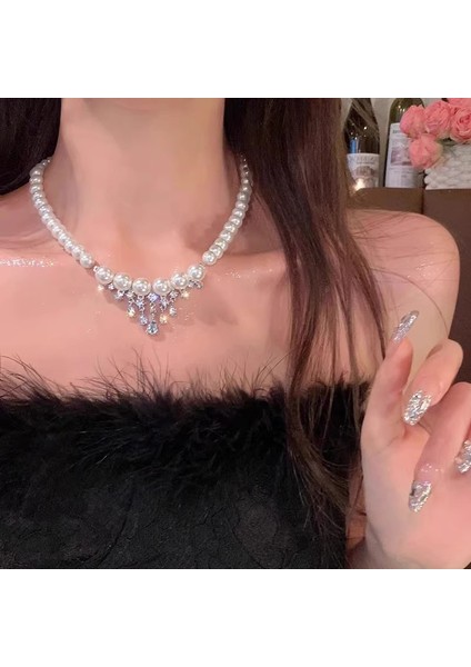 Yeni Kolye Niş Tasarım Birinci Sınıf Mizaç Duygusu Basit Zinciri Çok Yönlü Basit Hafif Lüks Kolye (Yurt Dışından)