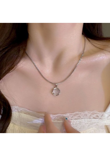 Yeni Kolye Niş Tasarım Birinci Sınıf Mizaç Duygusu Basit Köprücük Kemiği Zinciri Çok Yönlü Basit Hafif Lüks Kolye (Yurt Dışından)