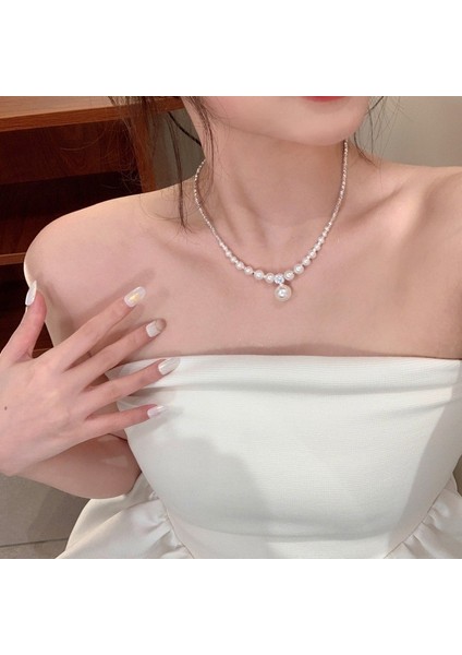 Yeni Kolye Kadın Niş Aksesuarları Baharatlı Kız Tatlı Serin Köprücük Kemiği Zinciri Kazak Kazak Zinciri Yüz Üst Düzey Süslemeler Duygusu ile (Yurt Dışından)