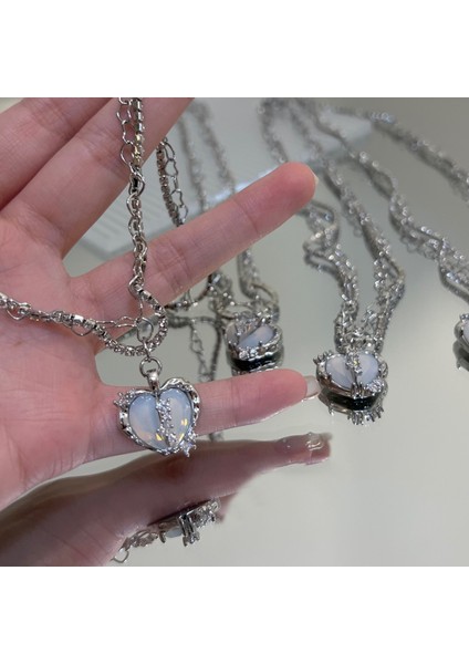 Yeni Kolye Niş Tasarım Birinci Sınıf Mizaç Duygusu Basit Köprücük Kemiği Zinciri Çok Yönlü Basit Hafif Lüks Kolye (Yurt Dışından)