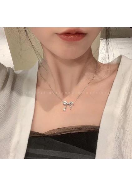 Yeni Kolye Kadın Niş Aksesuarları Baharatlı Kız Tatlı Serin Köprücük Kemiği Zinciri Kazak Kazak Zinciri Yüz Üst Düzey Süslemeler Duygusu ile (Yurt Dışından)