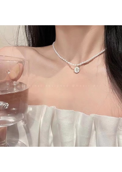 Yeni Kolye Kadın Niş Aksesuarları Baharatlı Kız Tatlı Serin Köprücük Kemiği Zinciri Kazak Kazak Zinciri Yüz Üst Düzey Süslemeler Duygusu ile (Yurt Dışından)