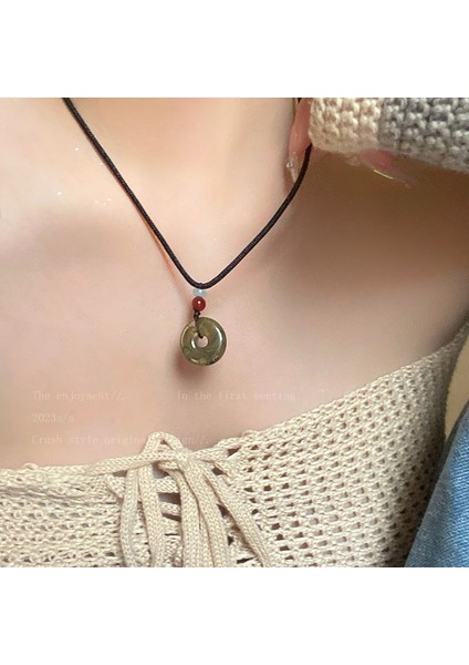 Yeni Ekleme Japonya ve Güney Kore Kolye Tasarım Duygusu Gelişmiş Hafif Lüks Niş Köprücük Kemiği Zinciri, Kadın Kolye (Yurt Dışından)