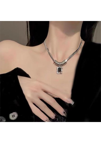 Yeni Kolye Kadın Niş Aksesuarları Baharatlı Kız Tatlı Serin Köprücük Kemiği Zinciri Kazak Kazak Zinciri Yüz Üst Düzey Süslemeler Duygusu ile (Yurt Dışından)