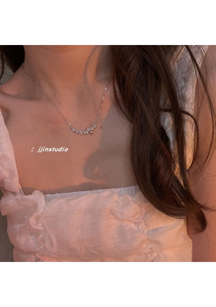 Yeni Kolye Niş Tasarım Birinci Sınıf Mizaç Duygusu Basit Köprücük Kemiği Zinciri Çok Yönlü Basit Hafif Lüks Kolye (Yurt Dışından)