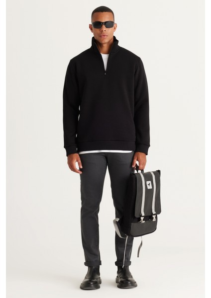 Erkek Siyah Standart Fit Normal Kesim Içi Polarlı Dik Bato Yaka Pamuklu Sweatshirt