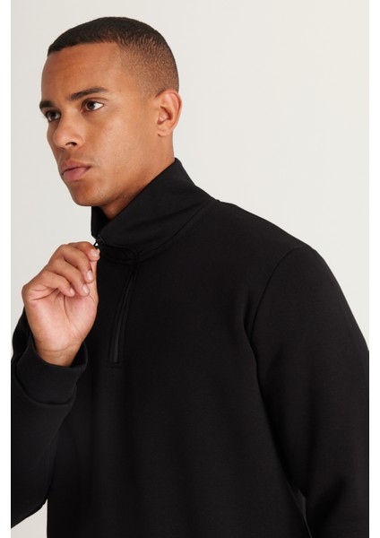 Erkek Siyah Standart Fit Normal Kesim Içi Polarlı Dik Bato Yaka Pamuklu Sweatshirt