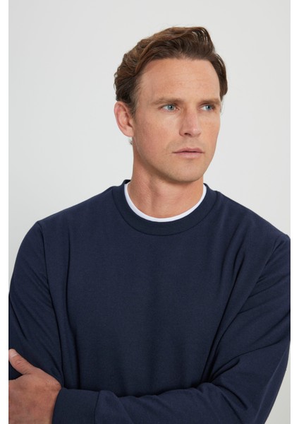 Erkek Lacivert Standart Fit Normal Kesim 2 İplik Recycle Pamuklu Bisiklet Yaka Sweatshirt indirimleri