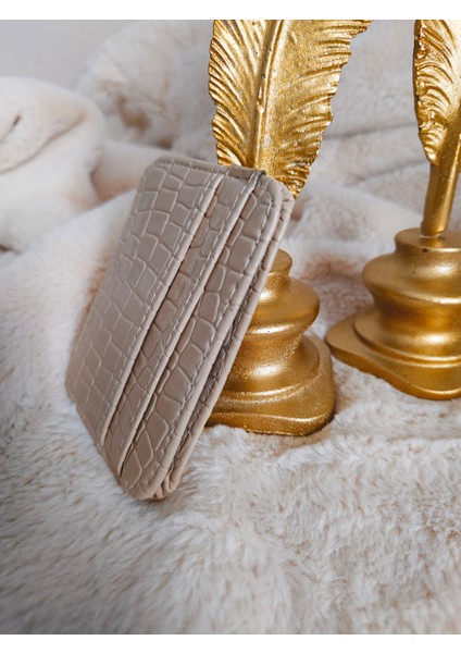 Kadın Timsah Desenli Deri Kartlık