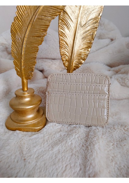 Kadın Timsah Desenli Deri Kartlık fırsatları