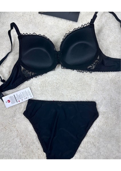 Le Jardin Parlak Simli Ipli Brodeli Push-Up Sütyen Külot TAKIM-5065 indirimleri