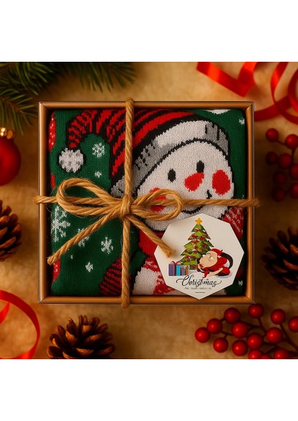 Asetat Kutulu Yılbaşı Hediyesi-Şık Ambalajında Renkli Kış Çorabı