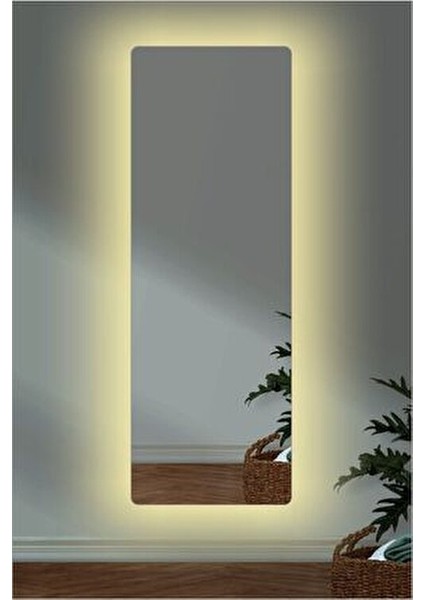 LED Işıklı Boy Aynası 123 x 43 cm Şık Tasarım ve Su Geçirmez Özellik fırsatları
