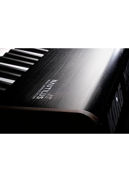 88 Tuşlu Klavye Üretim Istasyonu (NAUTILUS88AT) indirimleri