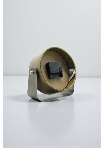 Metal Vintage Sessiz Masa Saati – Altın Renk, Sessiz Mekanizma, Dekoratif Retro Tasarım fırsatları