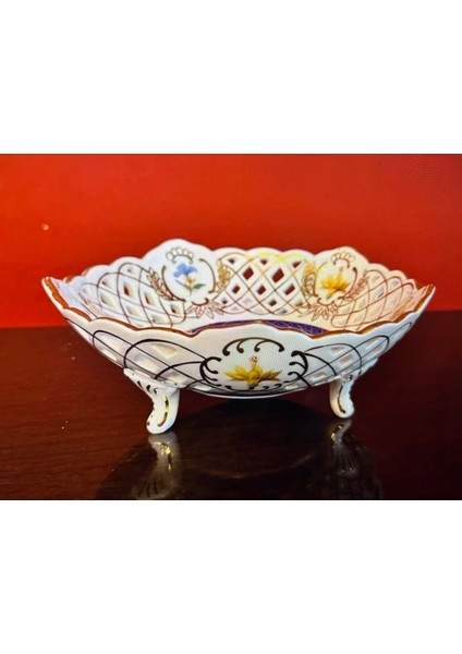 Wiesenthal El Boyama Porselen Ajurlu Şekerlik 17 cm Çapında fırsatları