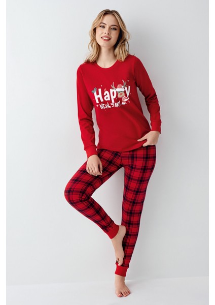 Kadın Kırmızı Pijama Takımı