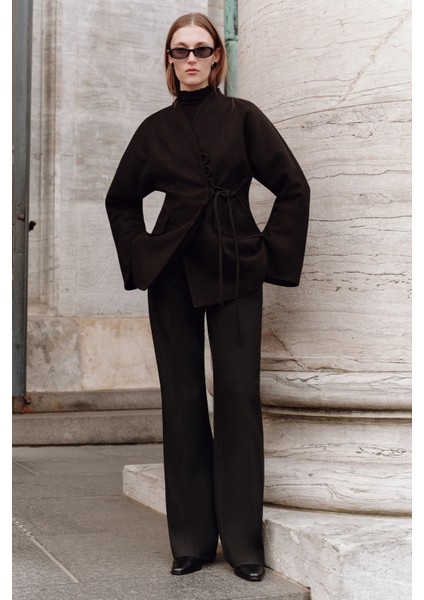 Aroa Bağlamalı Kaşe Ceket Siyah fiyatları