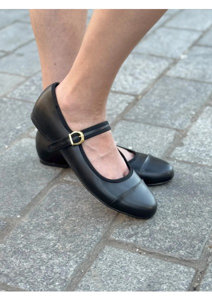 Virella Tokalı Iki Parça Yuvarlak Büyük Numara Kadın Babet Modern ve Rahat Büyük Numara