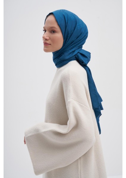 Simetrik Jakar Italyan Ipekli Şal Petrol Mavisi