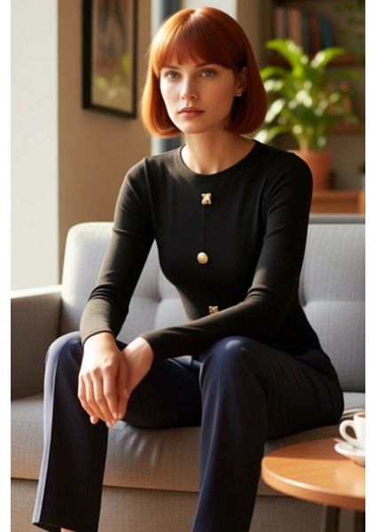 Kadın Dik Yaka Ottoman Örme Bluz Uzun Kollu Vücuda Oturan ve Düğmeli Detaylı Kaliteli Şık Rahat