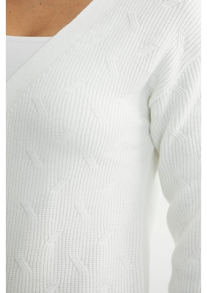 Metal Düğmeli Oversize Triko Hırka - Kemik fırsatları