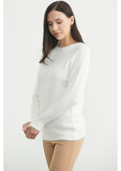 Yuvarlak Yaka Yumoş Basic Triko Kazak - Beyaz indirimleri