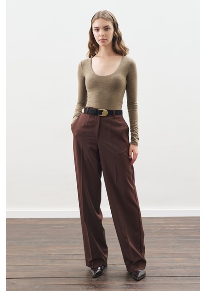 Pile Detaylı Düz Kesim Pantolon Acı Kahve