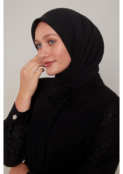 Siyah Lux Pamuk Cazz Eşarp modelleri