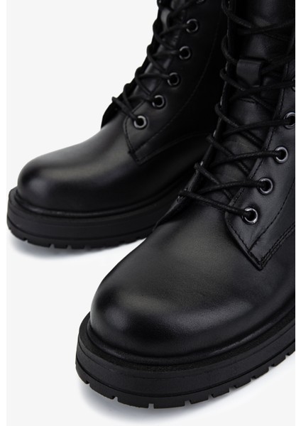 Kadın Hakiki Deri Siyah Casual Bot 1164 5312 Bn Bot SK25-26 Sıyah Nappa modelleri