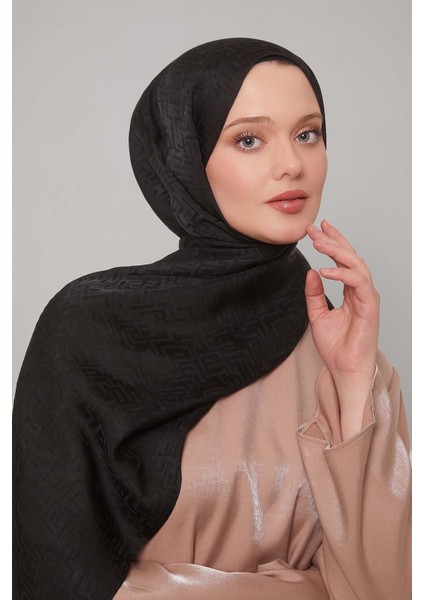 Siyah Kiril Desen Jakarlı Janjan Şal